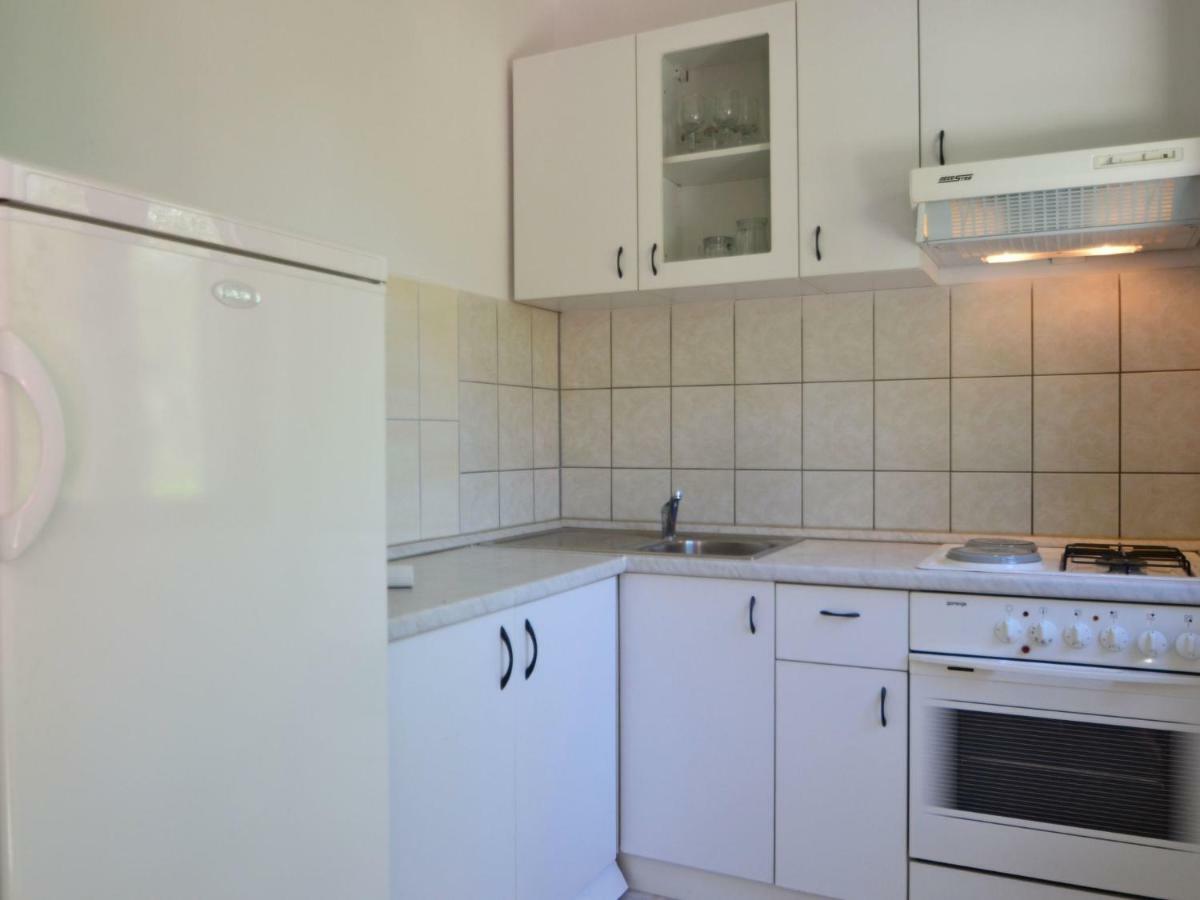 Holiday Home Nikolina By Interhome Vir Exterior photo